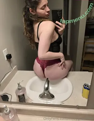 mileygracefree / mileyymacc nude photo #0002
