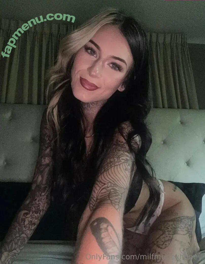 milfmoneyhoney nude photo #0068 (milfmoneyhoneyy / rhy_honeymoney)