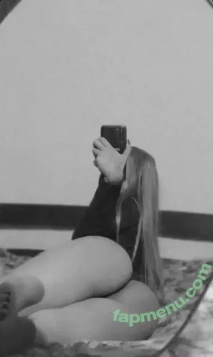  nude photo #0002