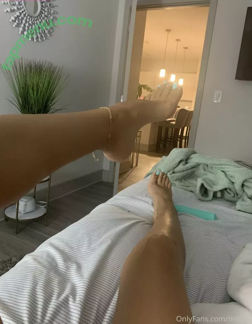 Miliani nude photo #0046 (itsmilianialvarado)