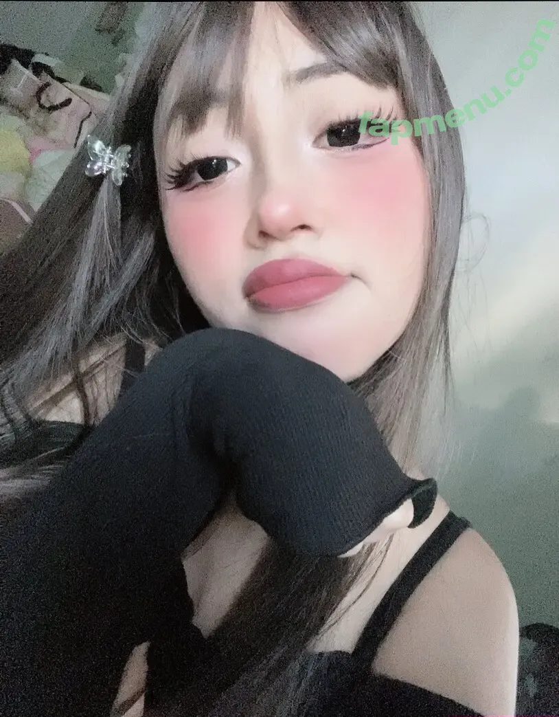 milkiewaifu nude photo #0047 (milkiewaifu)