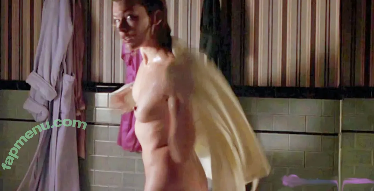 Milla Jovovich nude photo #0612 (MillaJovovich)