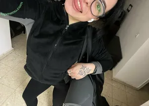 millathegoth / miagothcrew nude photo #0008
