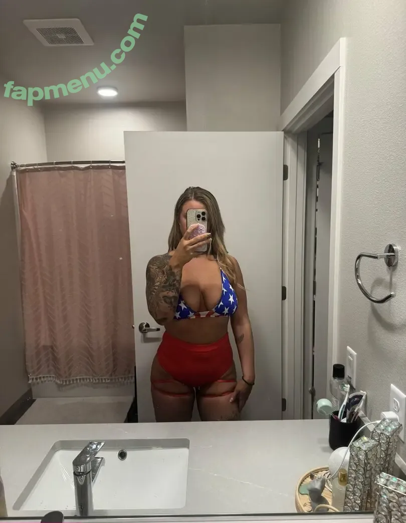 milliannexxx nude photo #0010 (milliannexxx)