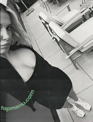 Millie Bobby Brown / milliebobbybrown nude photo #5907