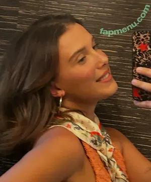 Millie Bobby Brown / milliebobbybrown nude photo #5999