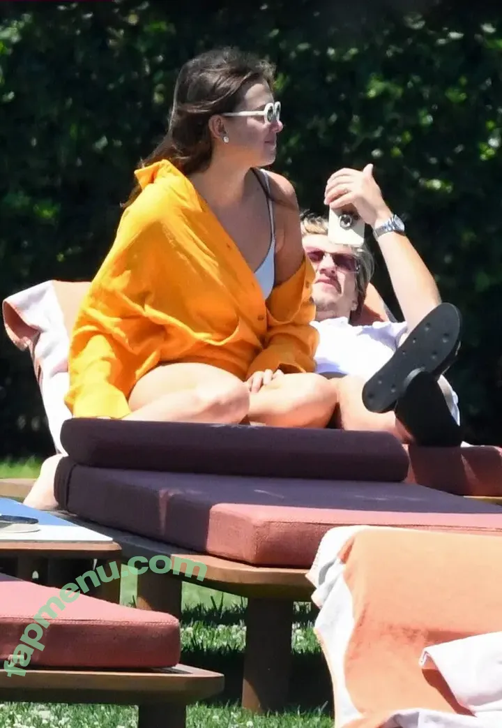 Millie Bobby Brown nude photo #5868 (milliebobbybrown)