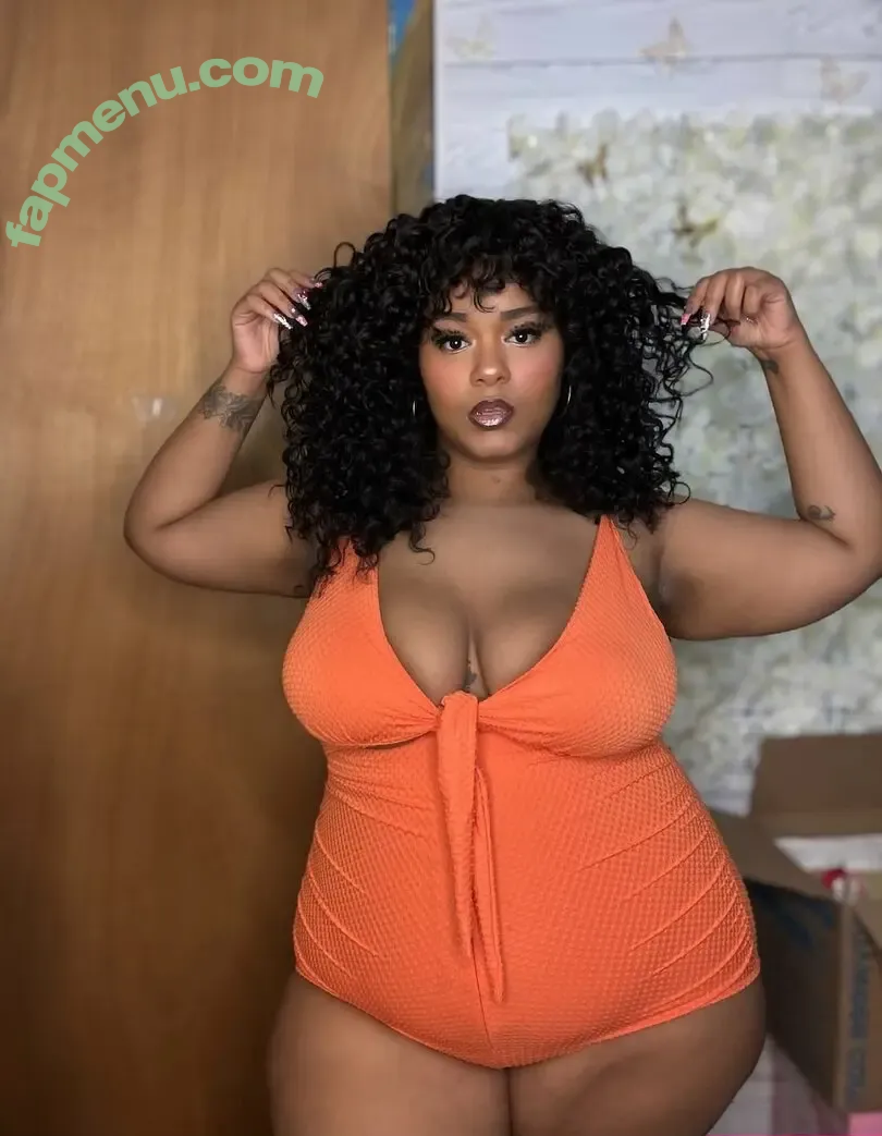 Millybunnie nude photo #0012 (Millybunnie)