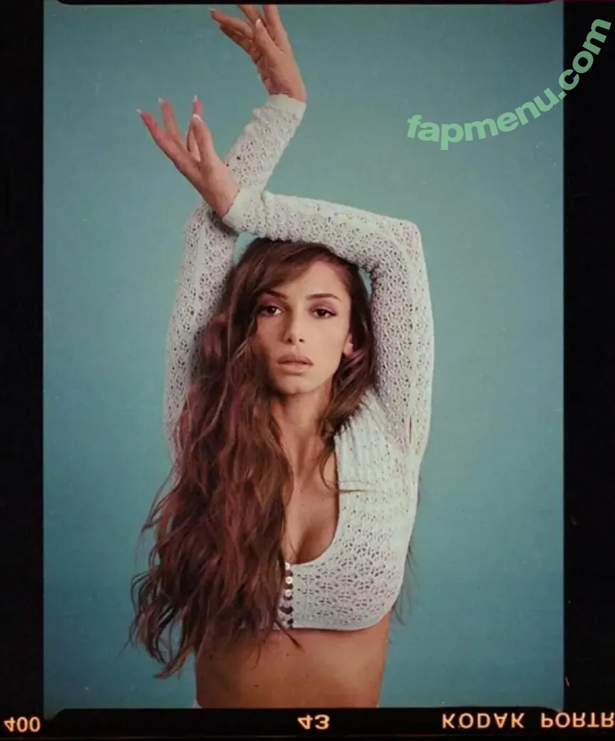 Mimi Keene nude photo #0211 (mimikeene3)
