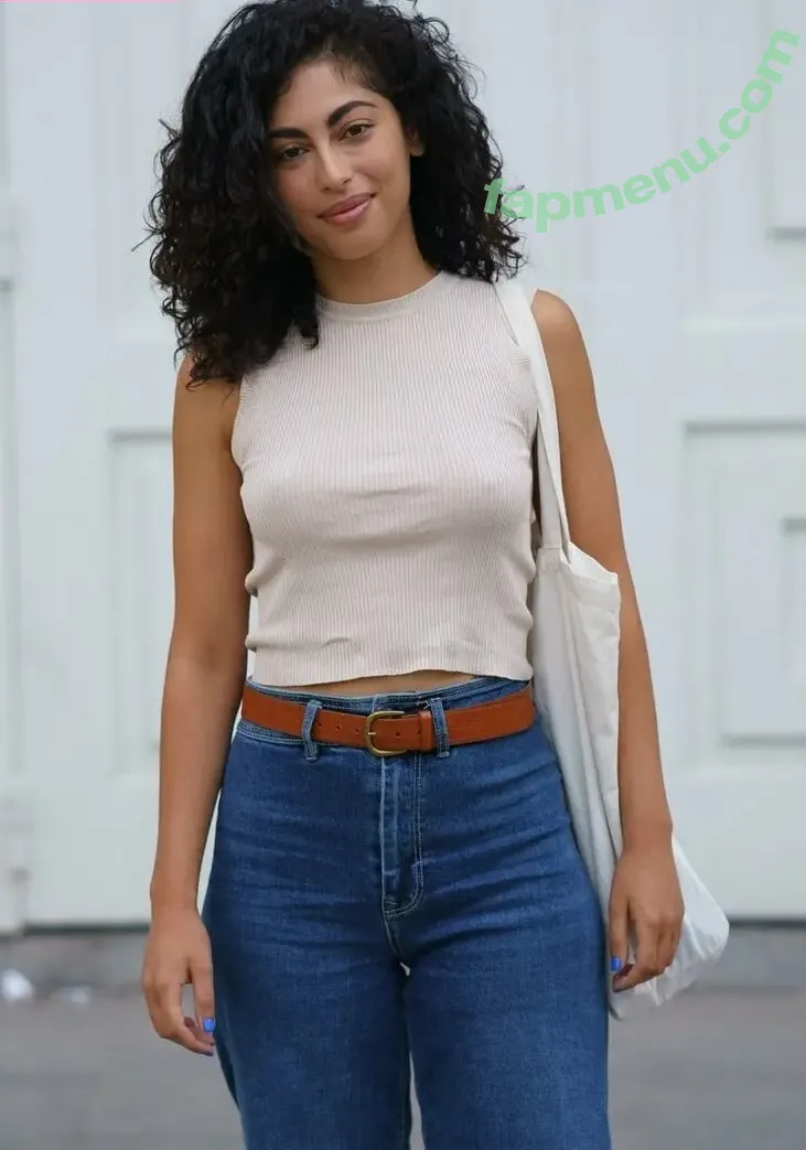 Mina El Hammani nude photo #0003 (Mina El Hammani)
