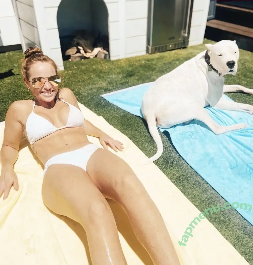 Mina Starsiak nude photo #0010 (mina_starsiak_hawk)