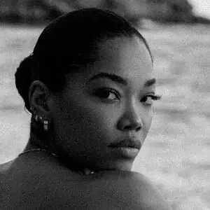 Ming Lee Simmons / mingleesimmons nude photo #0015