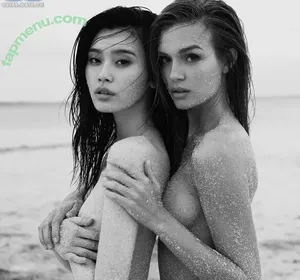  nude photo #0008