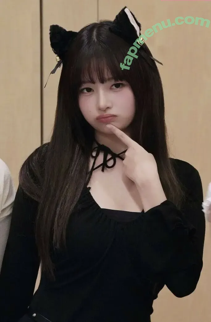 Minzytea nude photo #0220 (Minzytea)