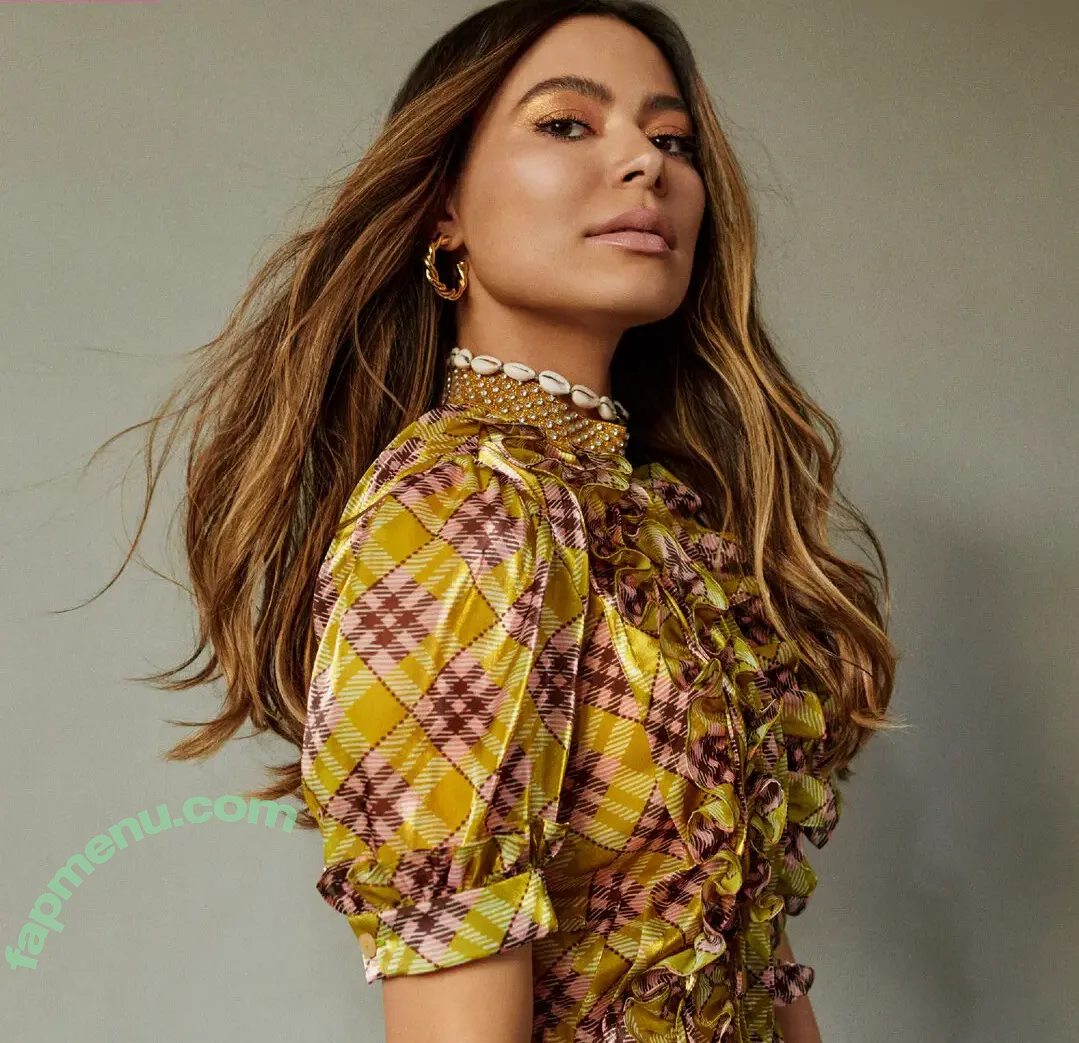 Miranda Cosgrove nude photo #0441 (MirandaCosgrove / onlyfanssz)