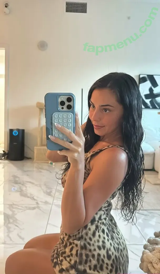 mirandahmariefree nude photo #0005 (mirandahhmarie)