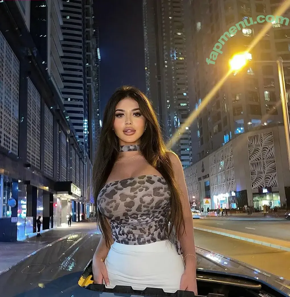 Miriam nude photo #0088 (miriamxx_x / miriamyva / miriitah)