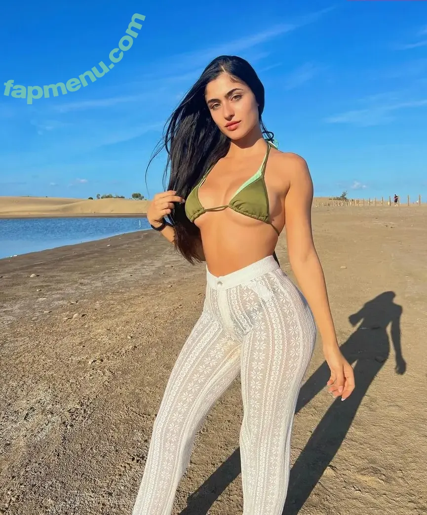 Miriam nude photo #0120 (miriamxx_x / miriamyva / miriitah)