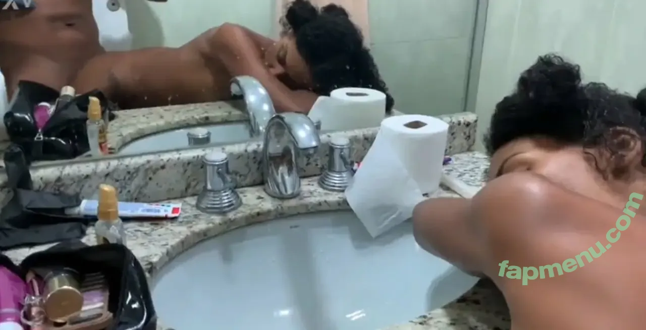 Mirror Sex nude photo #0014 (Mirror Selfie / Mirror blowjob)