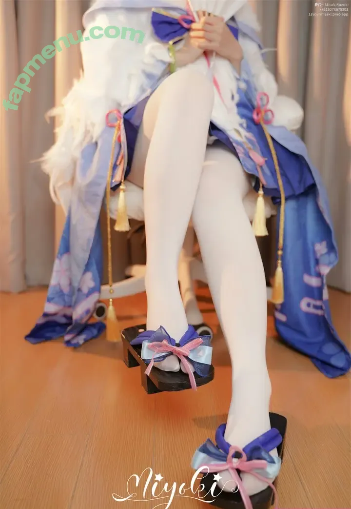 Misaki Suzuki nude photo #0013 (Miyoki / m1yok1h1me / 软趴在床单上 / 铃木美笑)