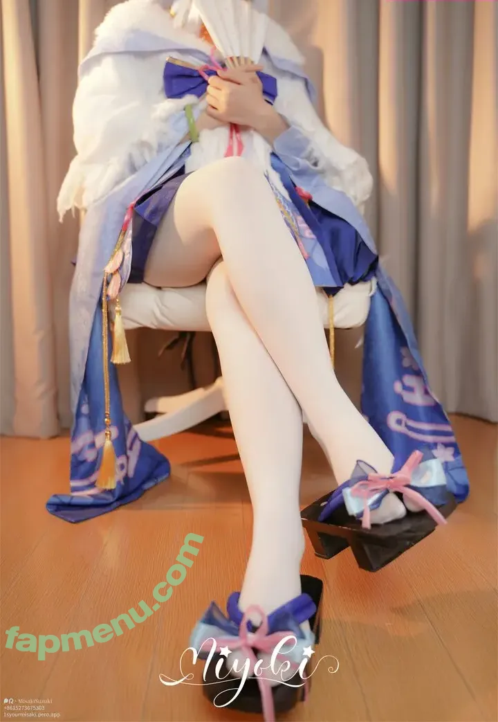 Misaki Suzuki nude photo #0015 (Miyoki / m1yok1h1me / 软趴在床单上 / 铃木美笑)