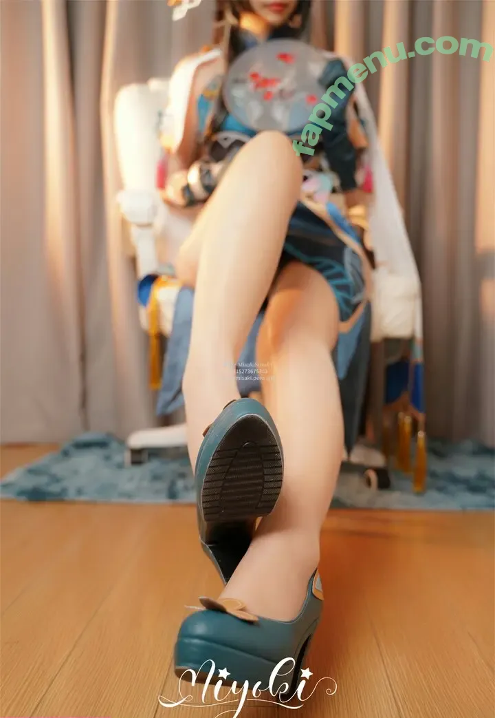 Misaki Suzuki nude photo #0030 (Miyoki / m1yok1h1me / 软趴在床单上 / 铃木美笑)