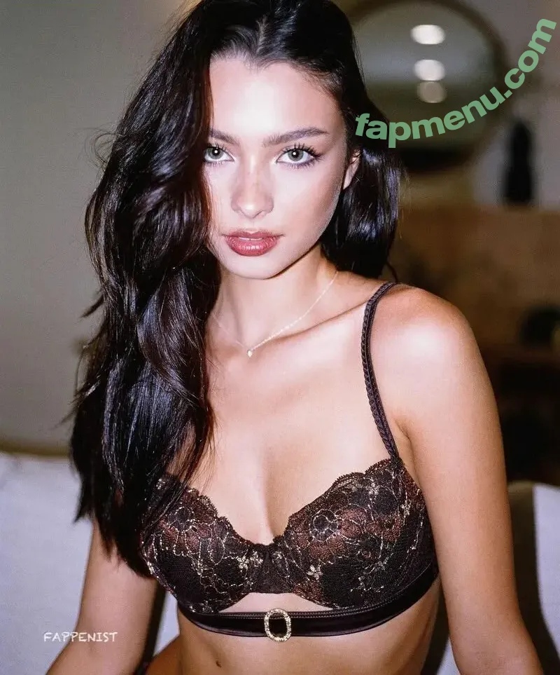 mishkasilva nude photo #0026 (mishkasilva)