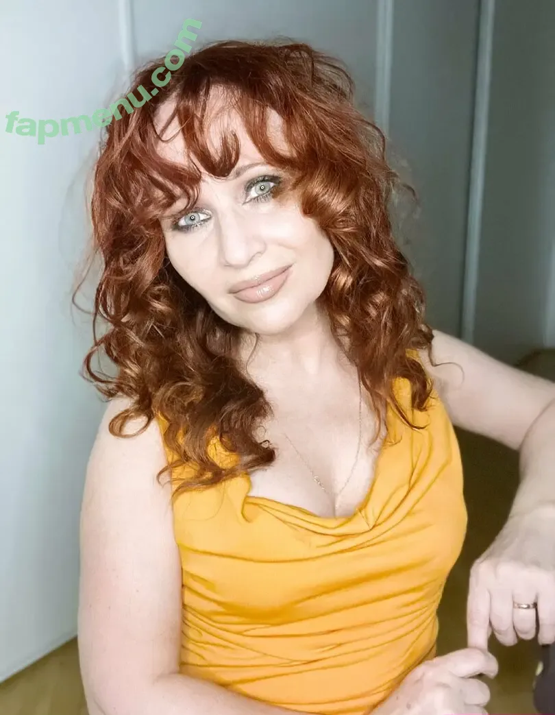 miss_bettyy nude photo #0054 (miss_bettyy)
