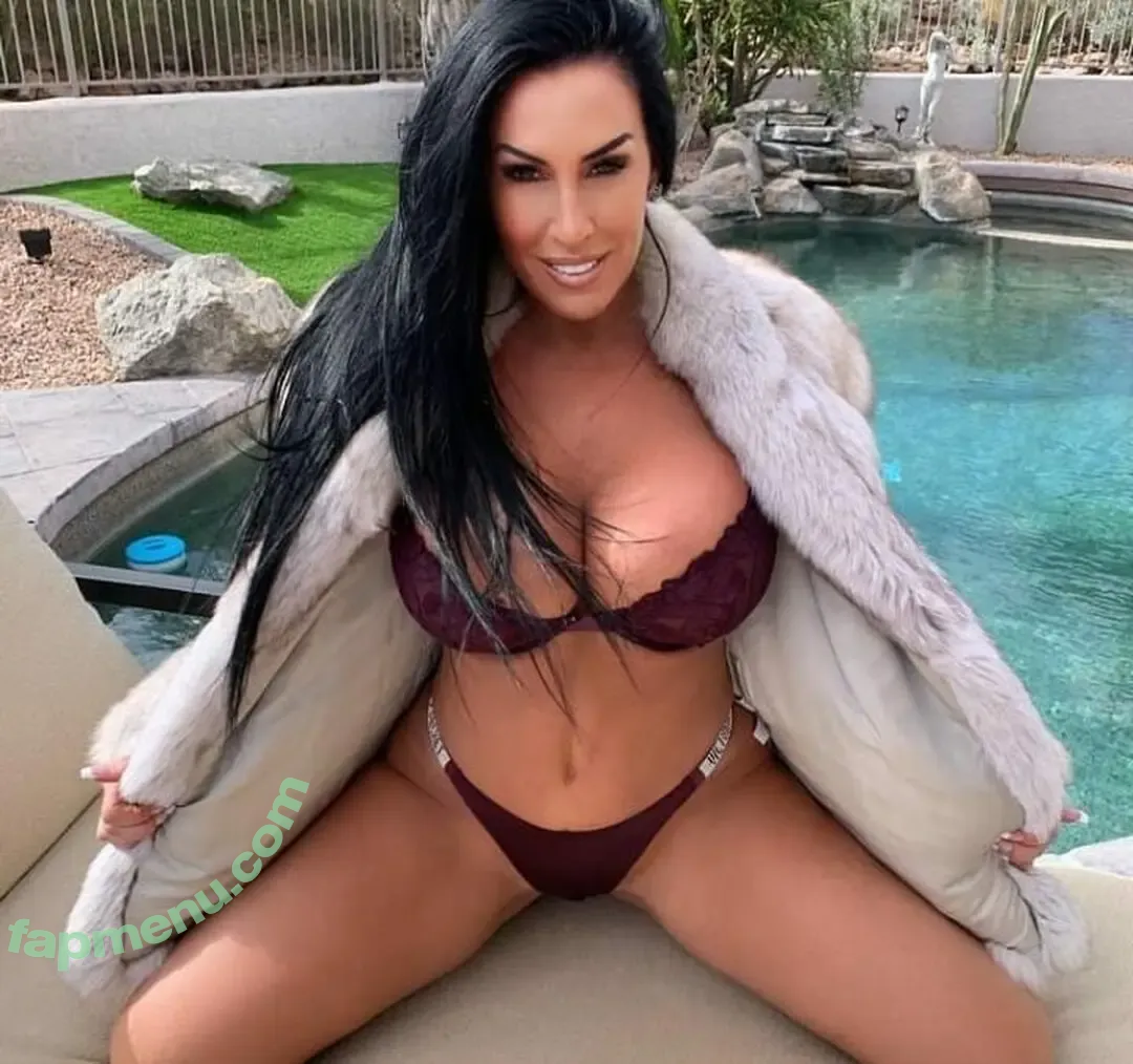 Miss Katie nude photo #0021 (misskatietx / misskatievip)