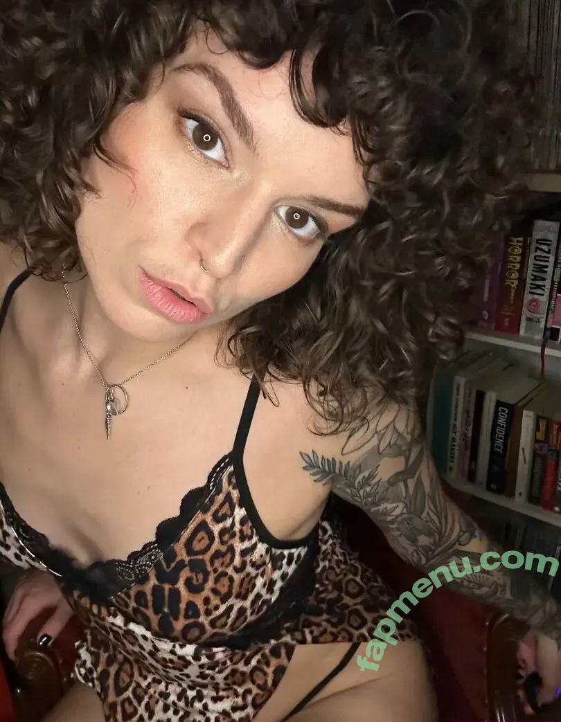 Miss Louisa nude photo #0013 (louisa.louisa / misslouisaa)