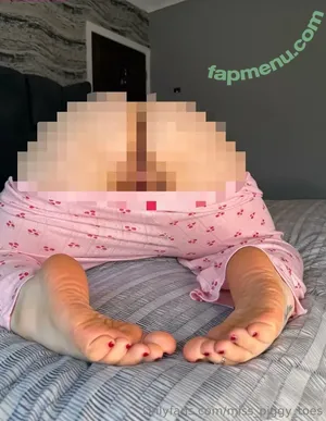 miss.piggytoes / misspiggytoesco nude photo #0209