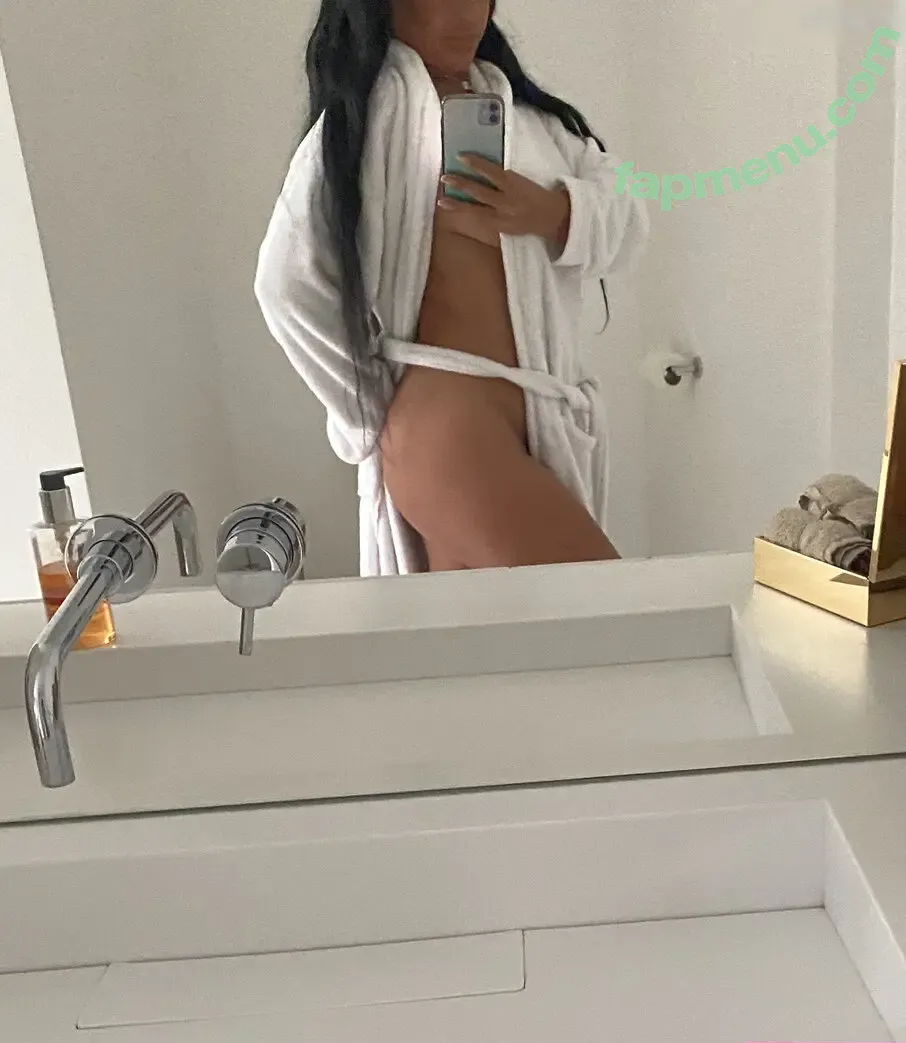 Miss Sanchez nude photo #0002 (milysancho)