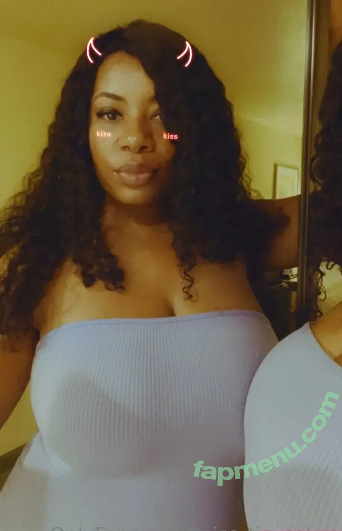 miss_tia_cakes nude photo #0017 (miss_tia_cakes)