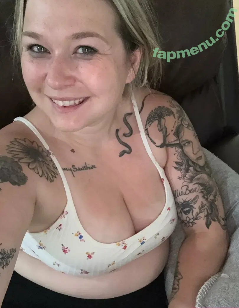 missakissesxxx nude photo #0032 (missa.kissesxx)
