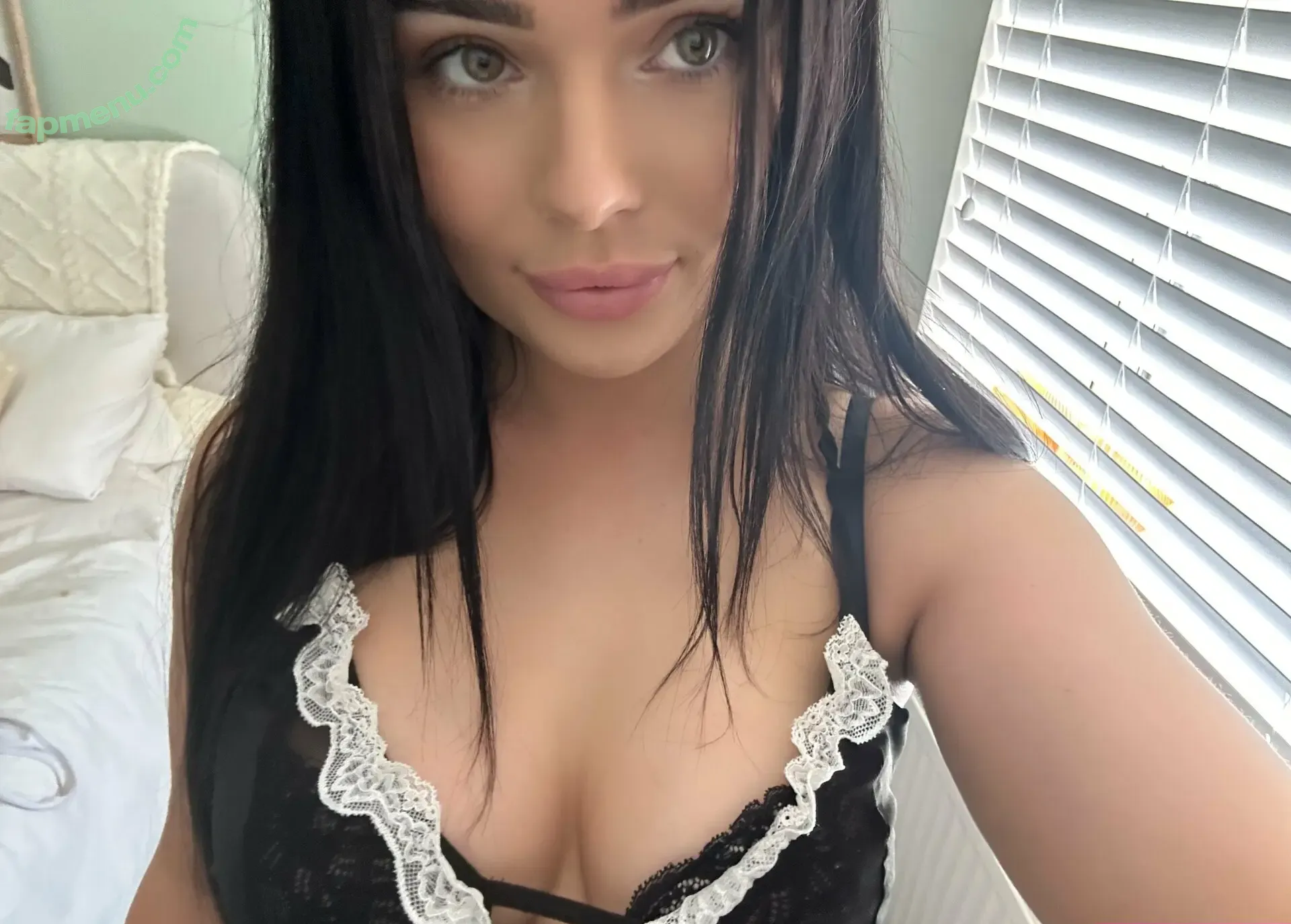 missamyolivia nude photo #0019 (miss_oliv1a)