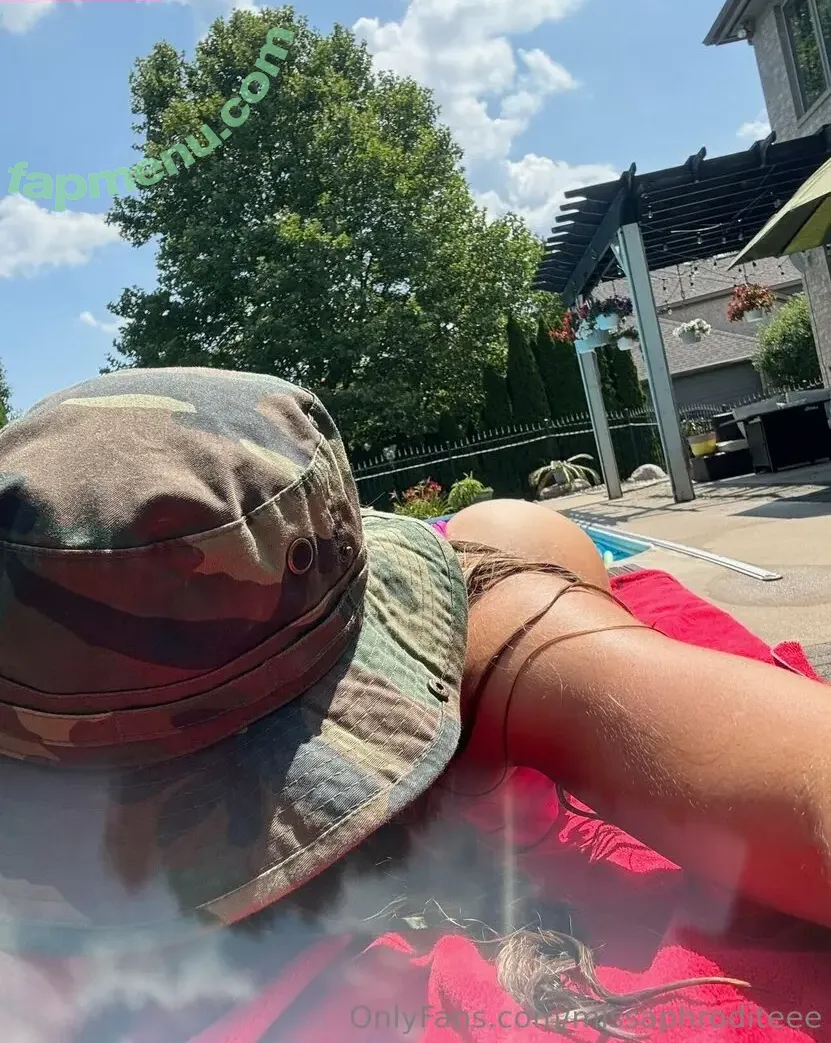 missaphroditeee nude photo #0011 (missaphroditeee)