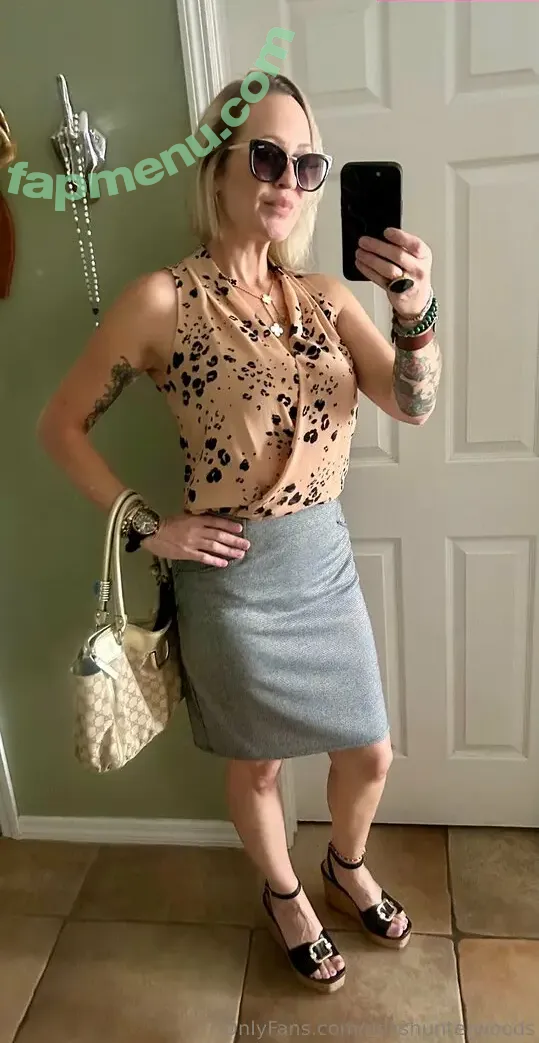 misshunterwoods nude photo #0005 (misshunterwoods)