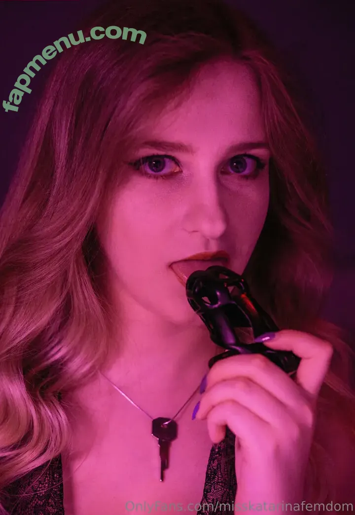 misskatarinafemdom nude photo #0001 (misskatarinafemdom)