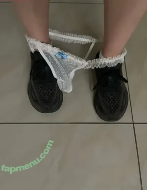  nude photo #0002