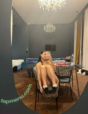 nude photo #0005