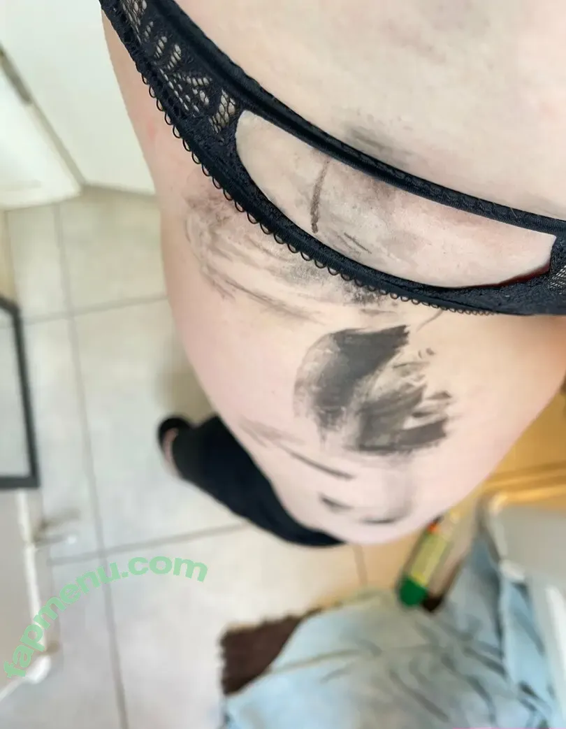 missmetaldolly nude photo #0040 (missmetaldolly)