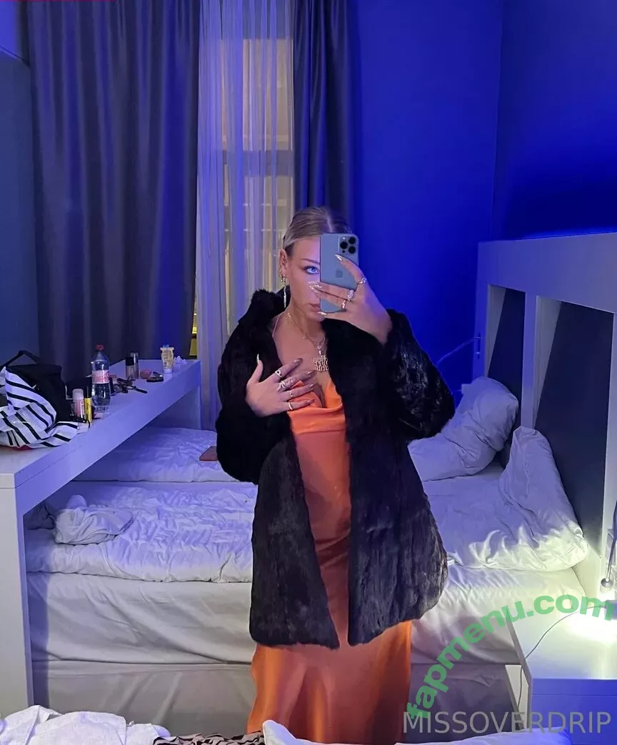 missoverdrip nude photo #0005 (missoverdrip)