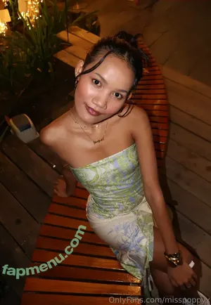 misspoppyx / misspoppyyy nude photo #0069
