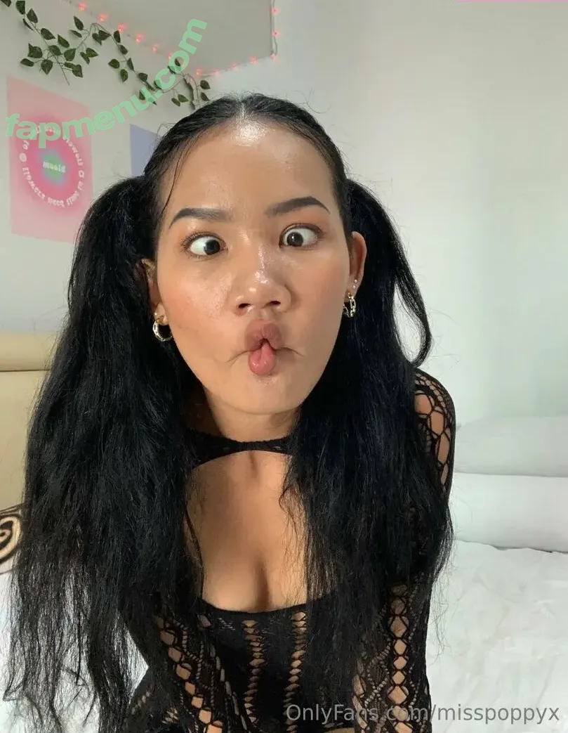 misspoppyx nude photo #0024 (misspoppyyy)