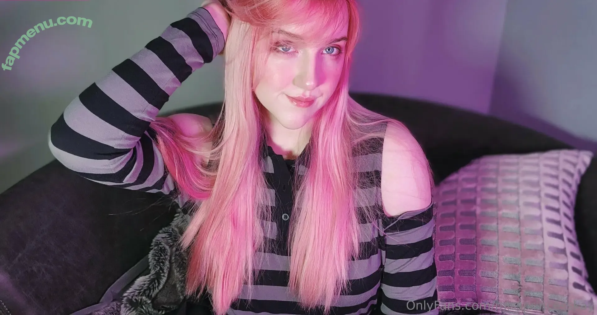 missprincesskay nude photo #0002 (missprincesskay1998)