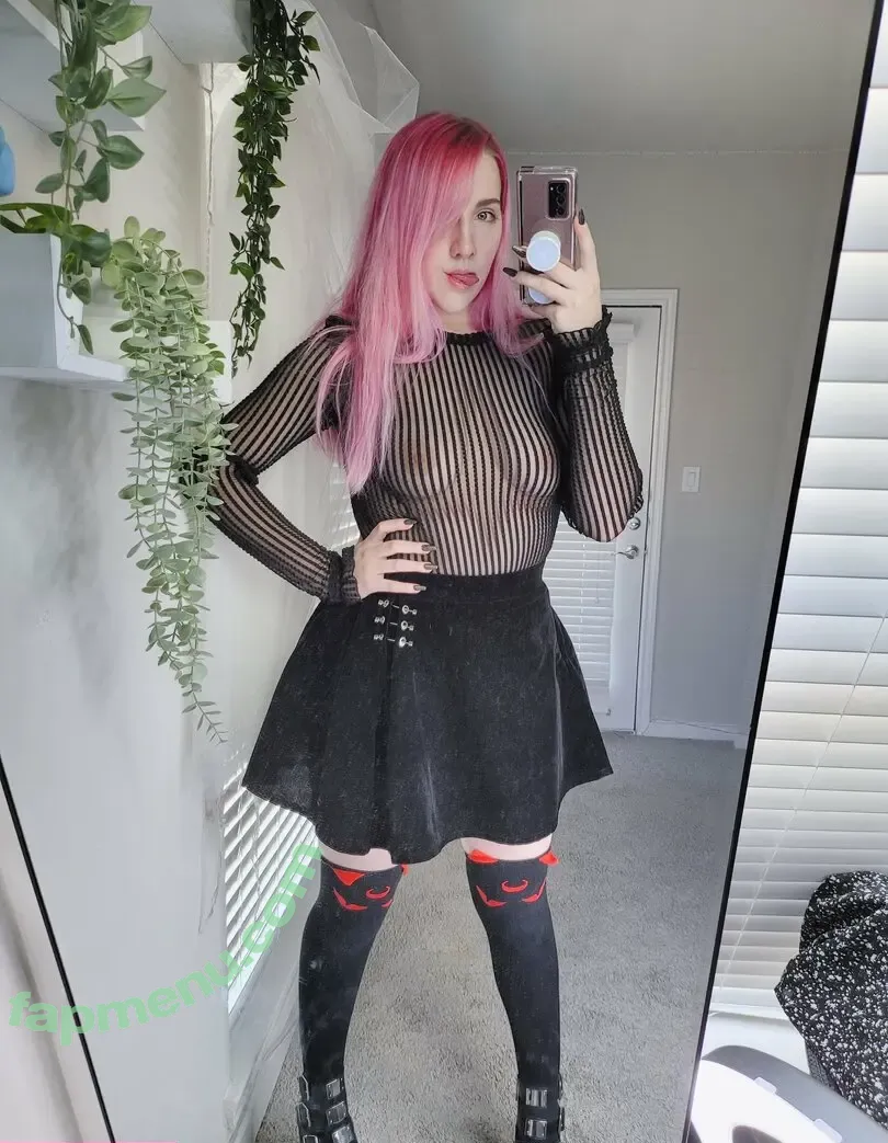 missprincesskay nude photo #0008 (missprincesskay1998)