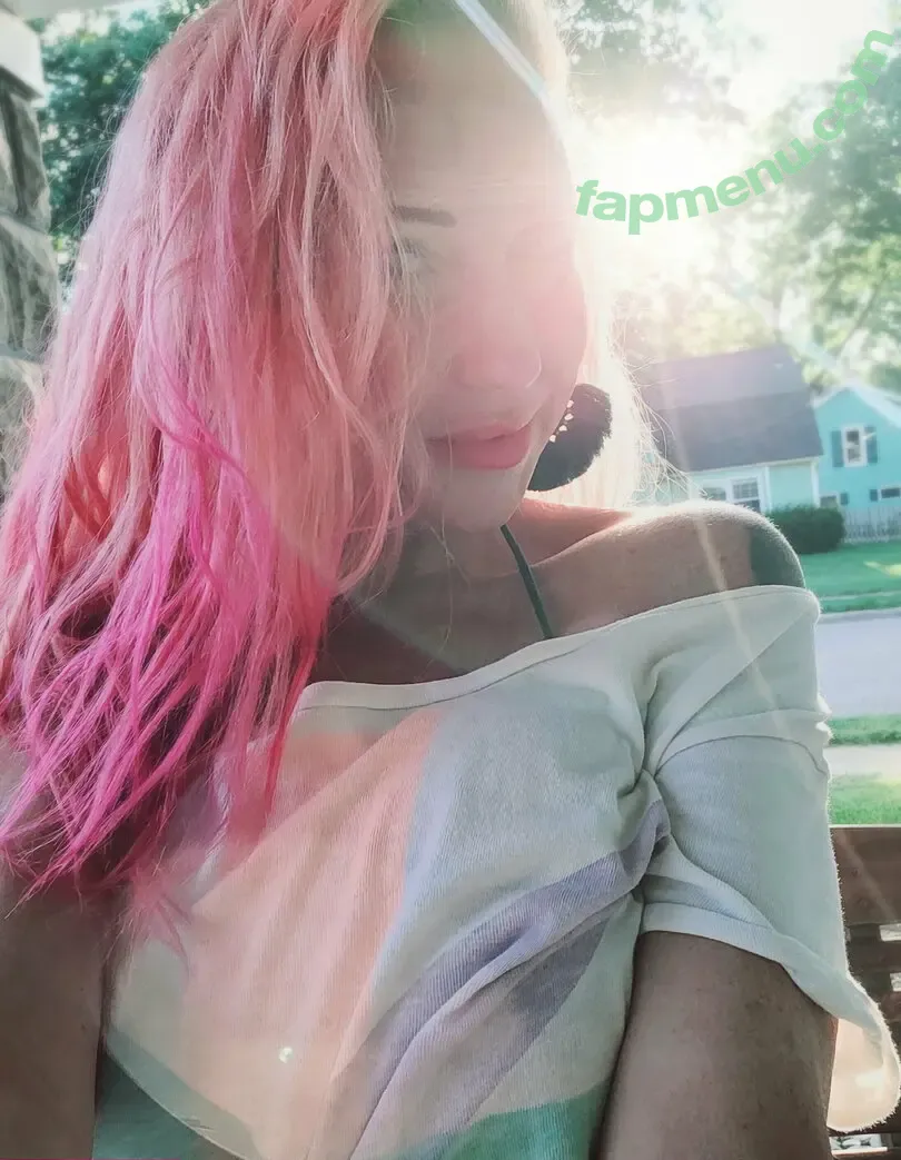 missroyalkc nude photo #0006 (missroyaltyxoxo)