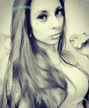 Missyturbo nude photo #0001