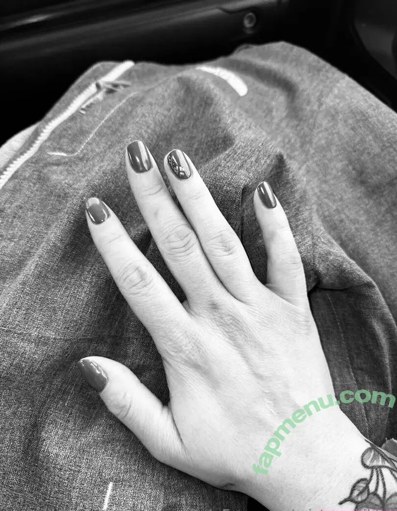 mistresskikka nude photo #0027 (mkikkaxx)