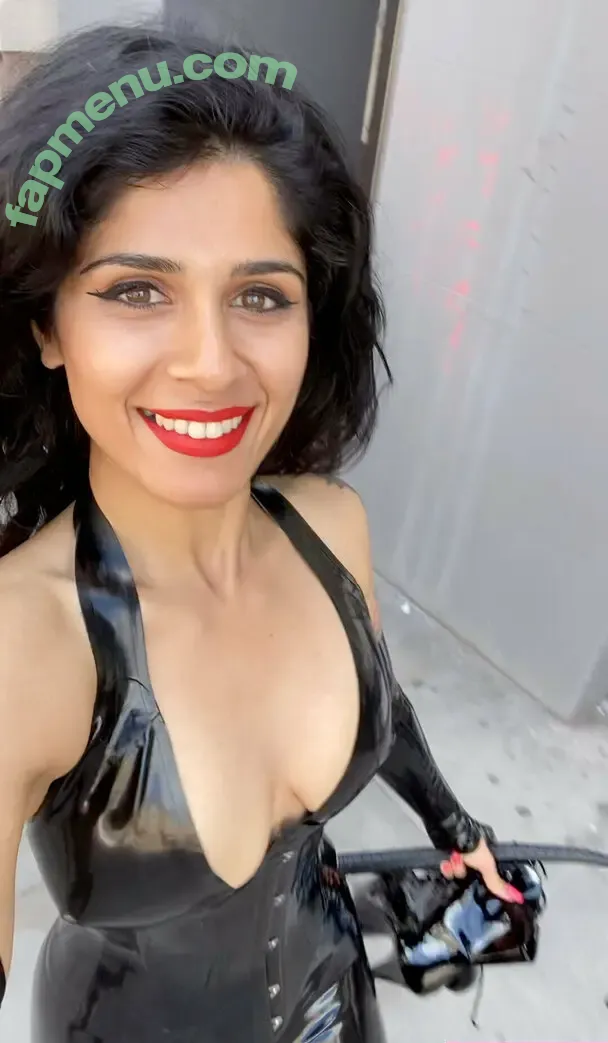 mistresssophiasahara nude photo #0441 (sophiasaharabackup)